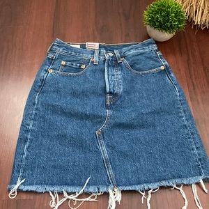 Brand new Levi’s skirt
